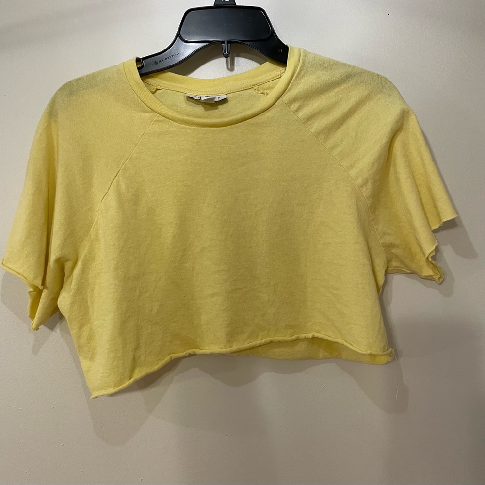 TOPSHOP size 6 cropped t-shirt